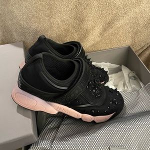 Authentic Dior sneakers size 36